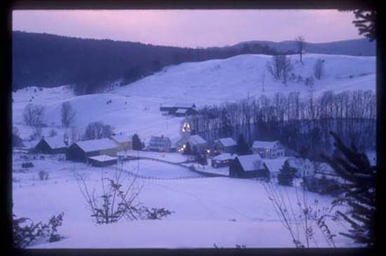 Vermont Winter E Corinth Xmas 002 HRT